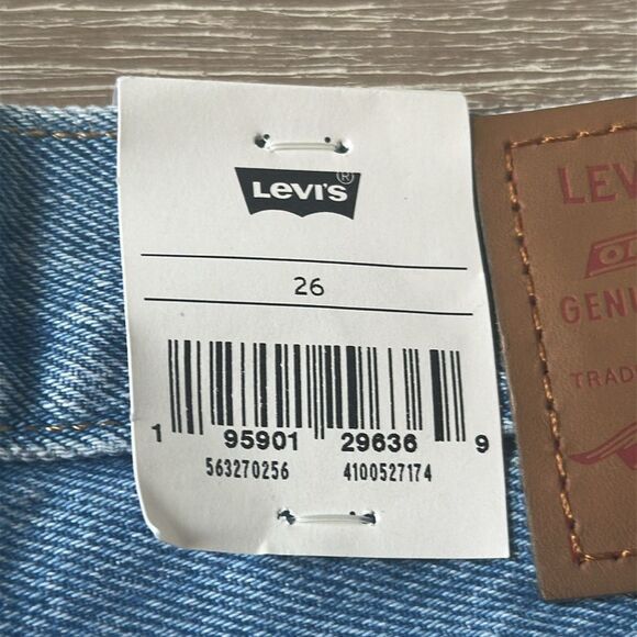 Levi 501 ORIGINAL FIT HIGH RISE WOMEN  No Referee Short Medium Wash
Low stretch - Picture 9 of 9